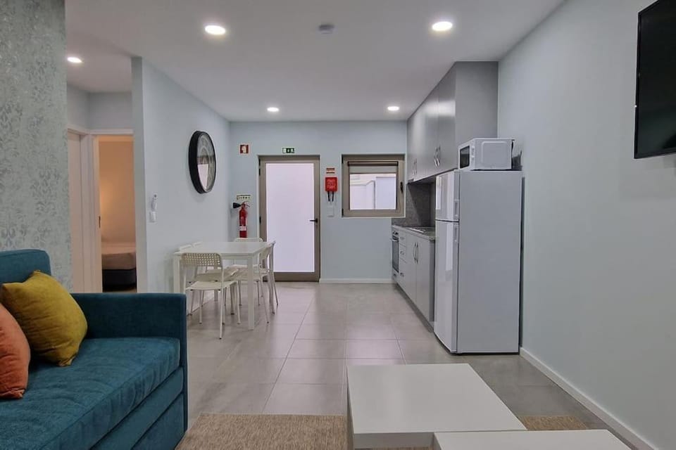 TV and multimedia, Kitchen or kitchenette, Living room, Seating area, Dining area, minibar, oven, pet friendly