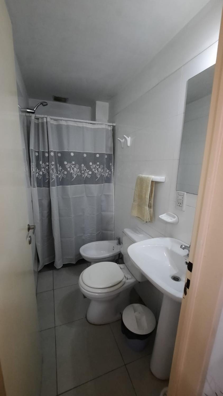 Shower, Bathroom, towels