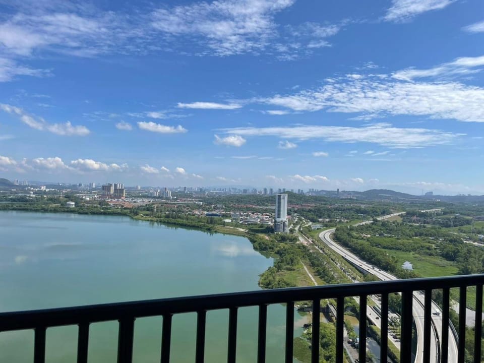 SKY LAKE RESIDENCY, PUTRA PERDANA PUCHONG House in Selangor, Malaysia