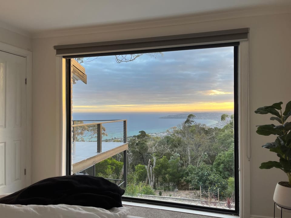 Bed, View (from property/room), Bedroom, Sea view