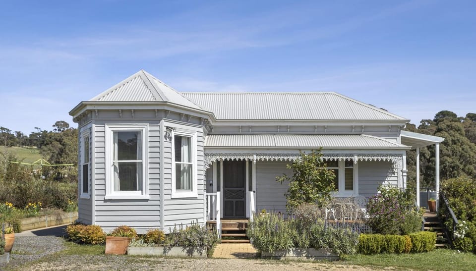 Property building, Garden view