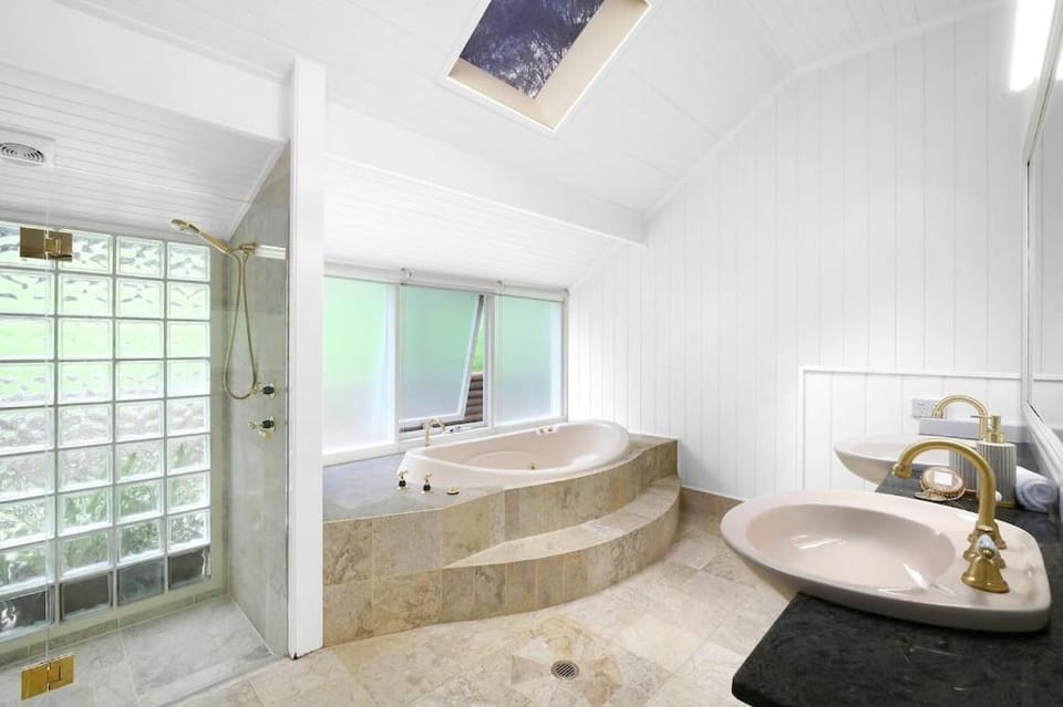Moroccan Acreage - Heated Pool Heated Pool Water Slide|20+ Kids Activities House in Central Coast