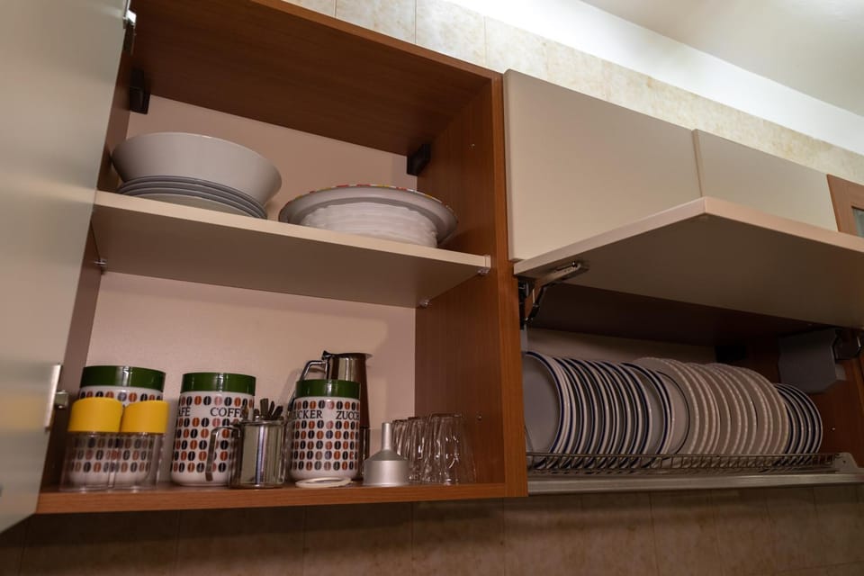 Kitchen or kitchenette, Food and drinks, Food