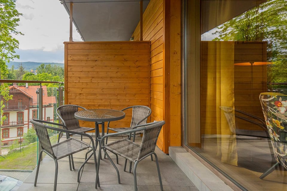 Day, Balcony/Terrace