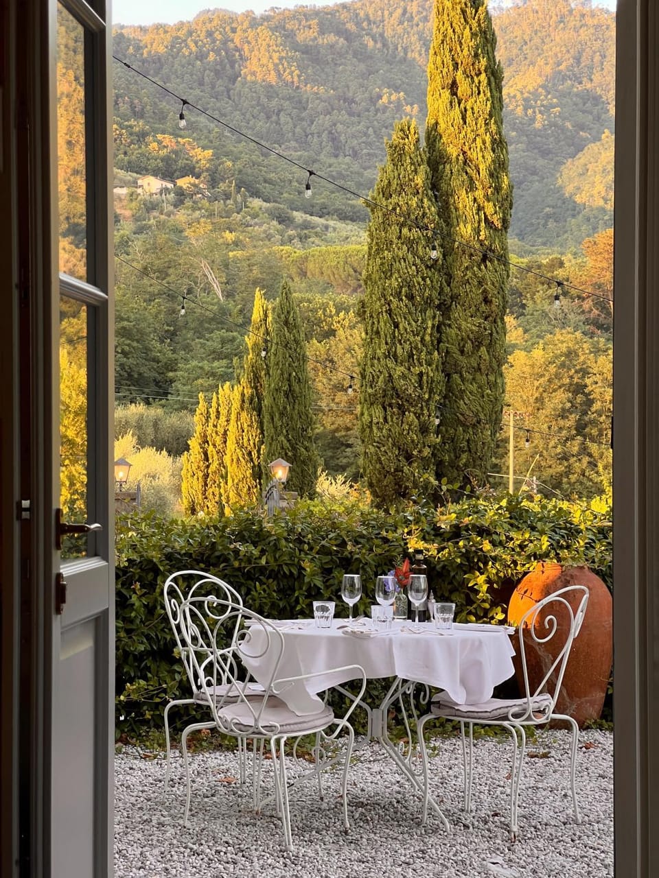 Restaurant/places to eat, Natural landscape, Garden, Balcony/Terrace, Garden view