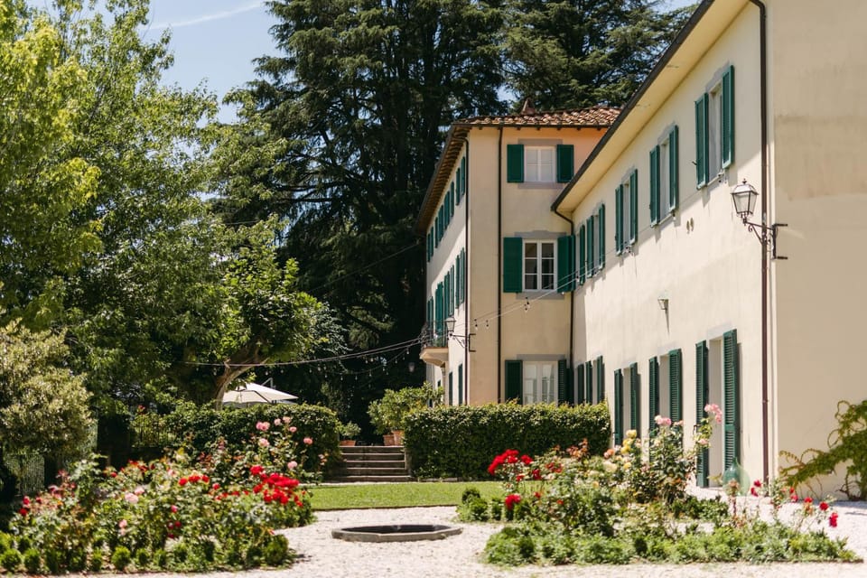 Property building, Garden view