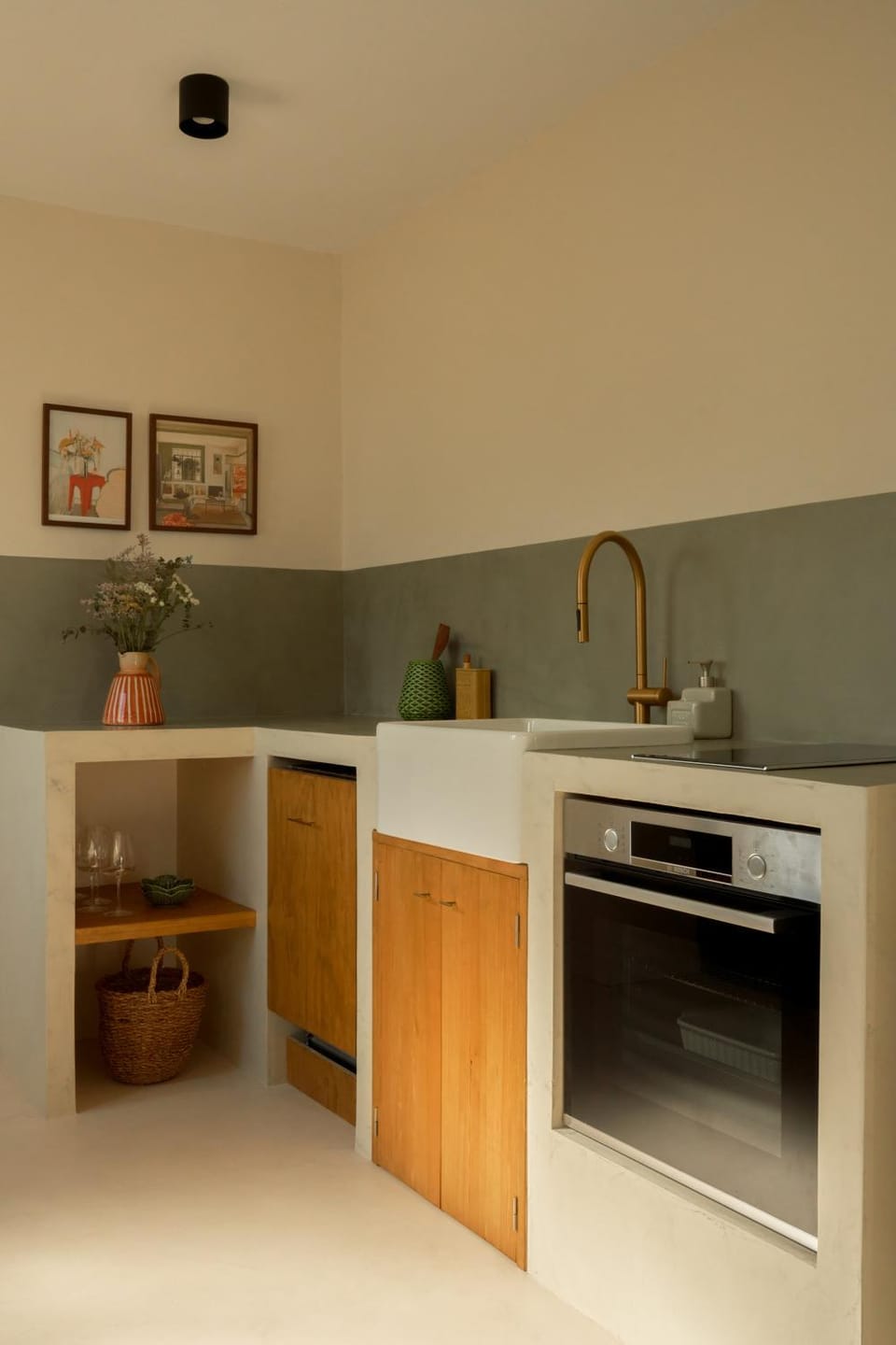 dishwasher, oven, kitchen