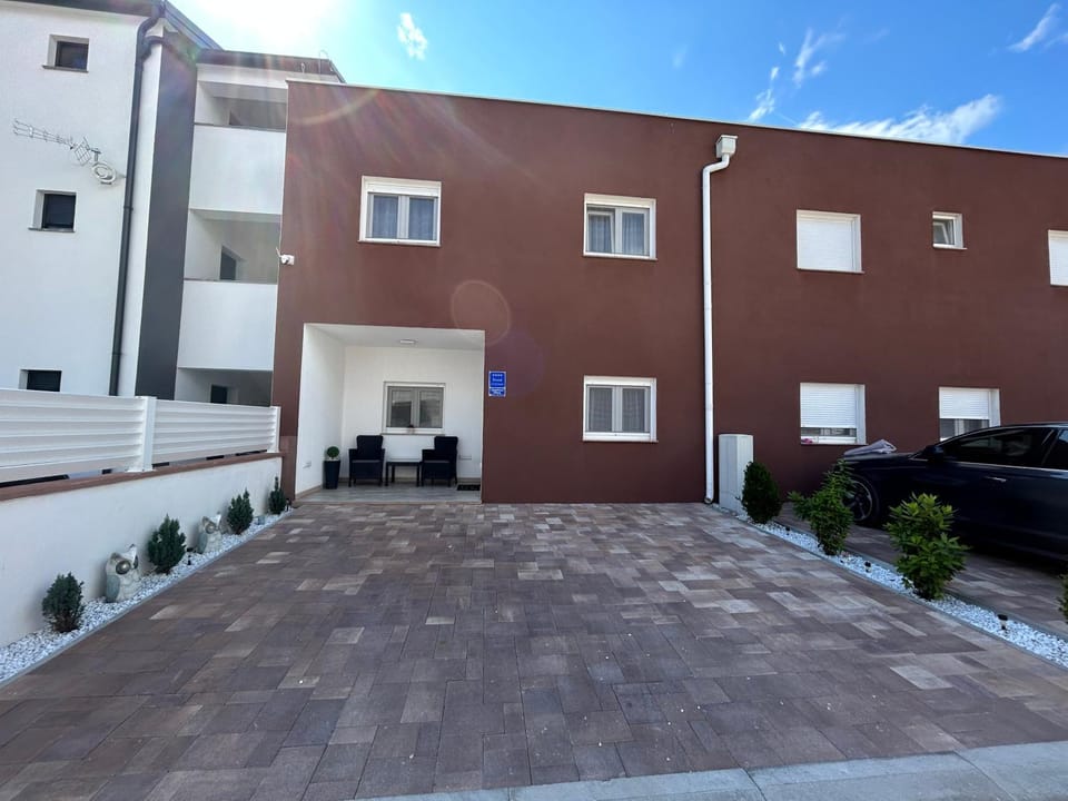 Apartman Petra Apartment in Zadar County