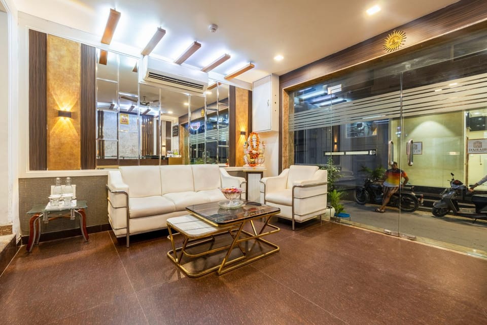 Property building, Lobby or reception