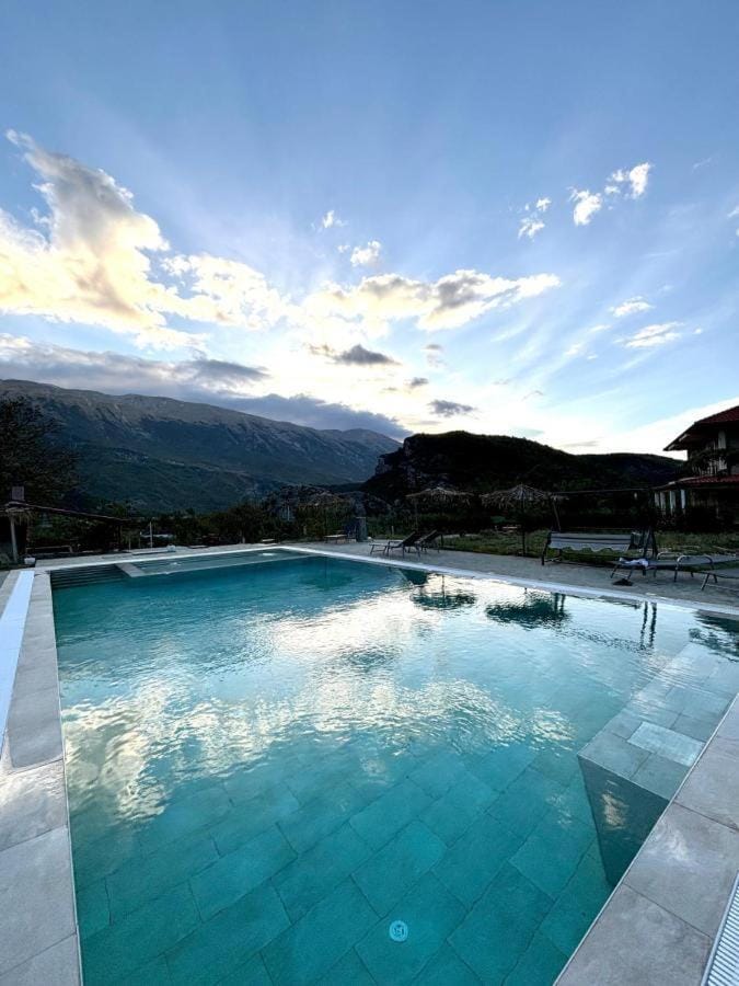 Guesthouse Lumo, Entire Lodge swimming pool Villa in North Macedonia