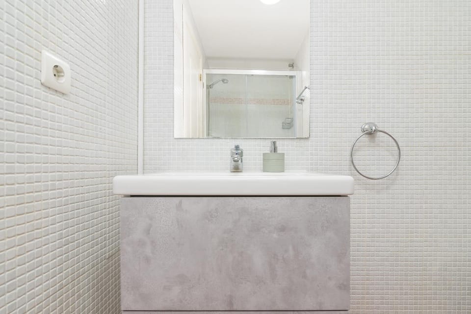 Precioso apartamento con habitacion separada en centro historico de Malaga Apartment in Malaga