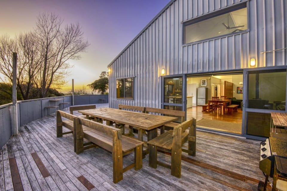 THE BARN House in Hawke's Bay