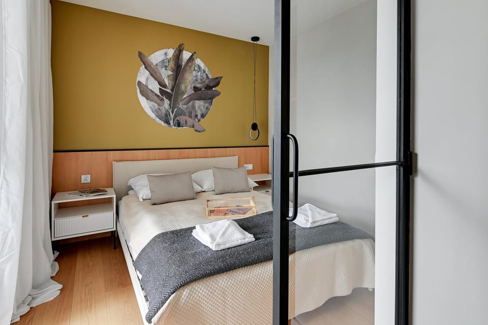 Decorative detail, Bedroom, Area and facilities, towels