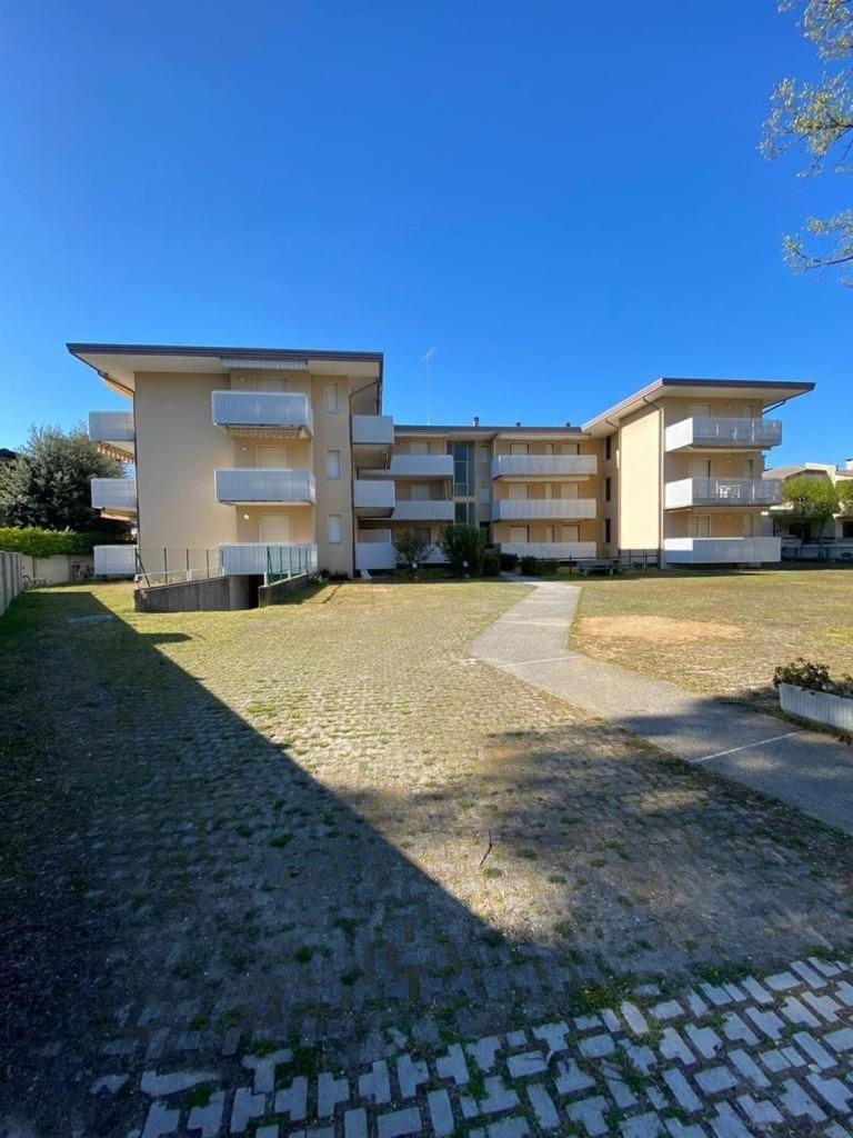 Property building, Parking
