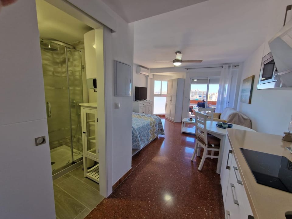 Apartamento SEREVA Plazamar Apartment in Torre del Mar