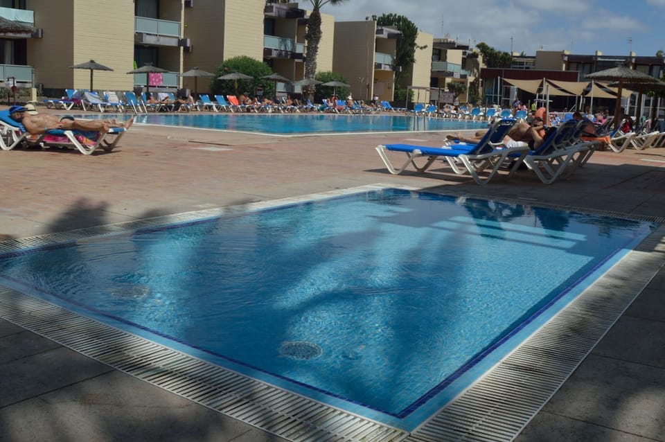 Pool view, Swimming pool, Swimming pool, sunbed