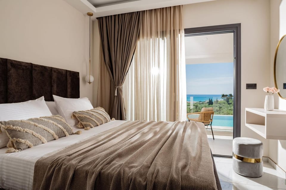 Bed, Sea view