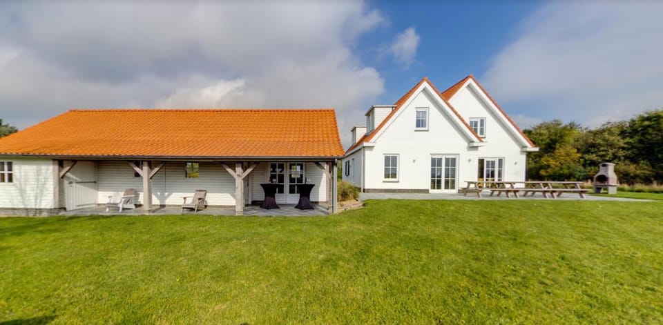 Property building, Garden, Garden, Garden view