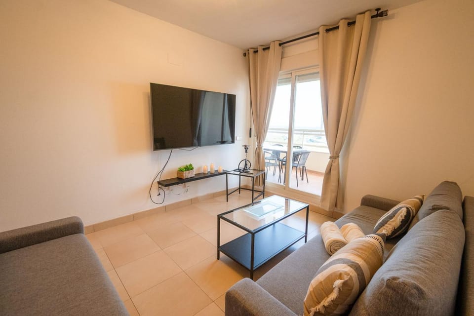 ISLAMAR ll 2-C Poniente Beach Apartment in Benidorm