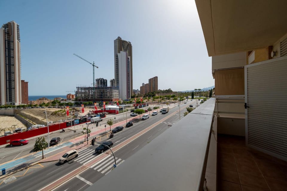 ISLAMAR ll 2-C Poniente Beach Apartment in Benidorm