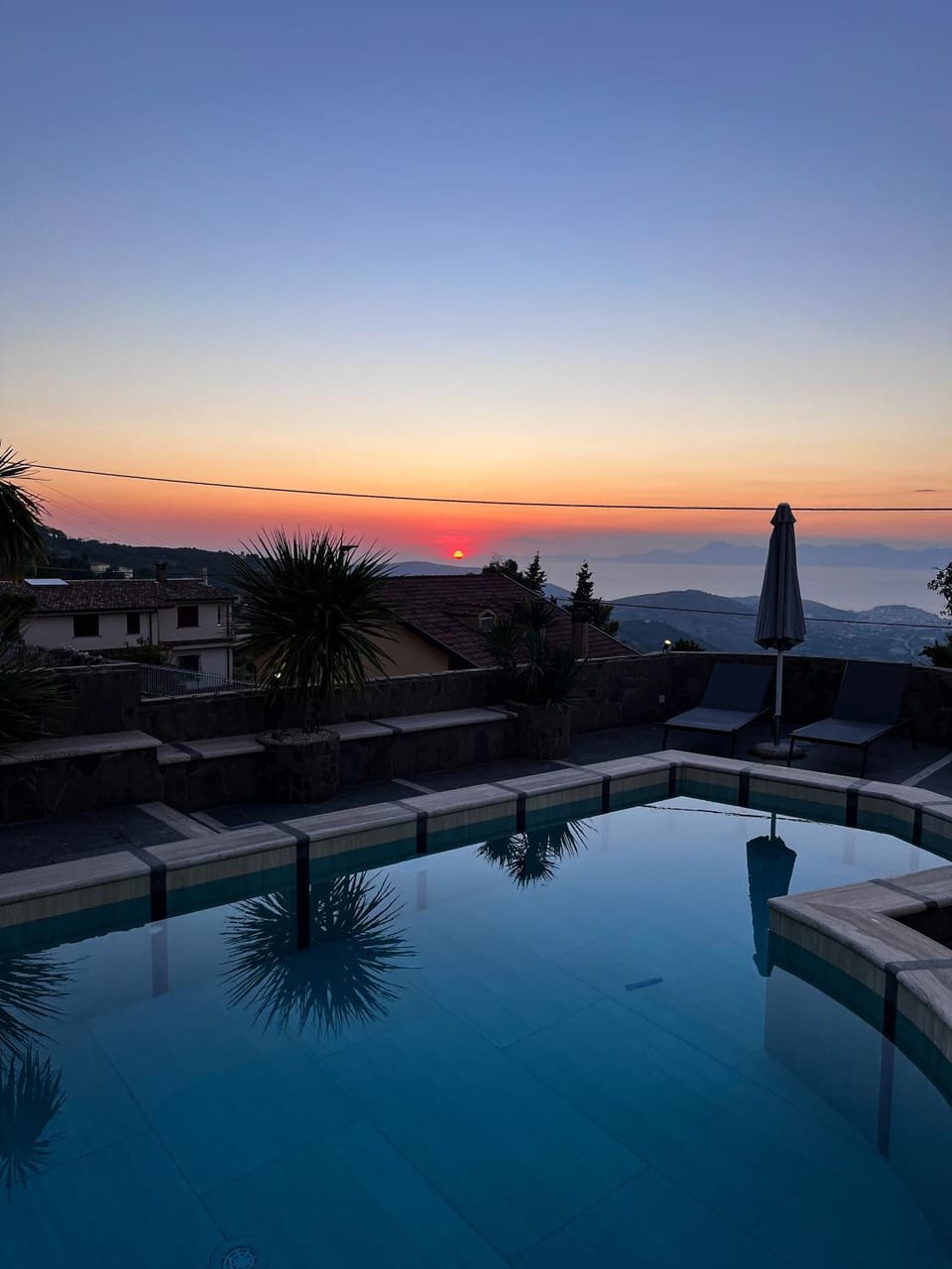 View (from property/room), Sea view, Swimming pool