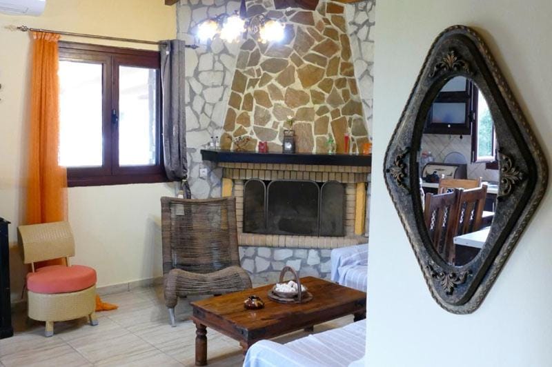 Beachhouse Kokkinos Pyrgos House in Crete