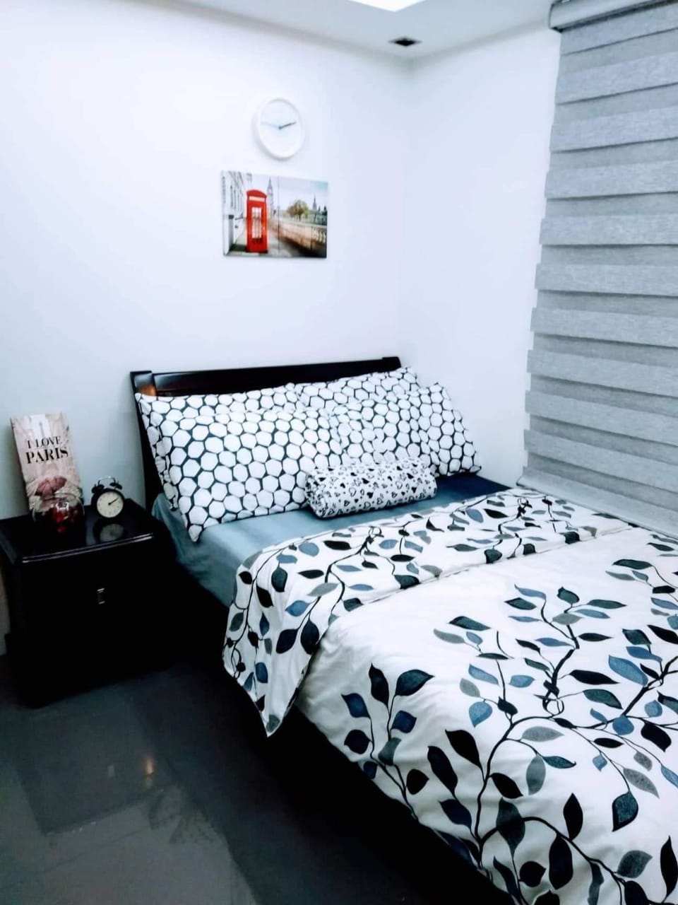 ADB Tower 1 bedroom with fast wifi and Netflix at Ortigas across Robinson's Galleria Apartment in Pasig
