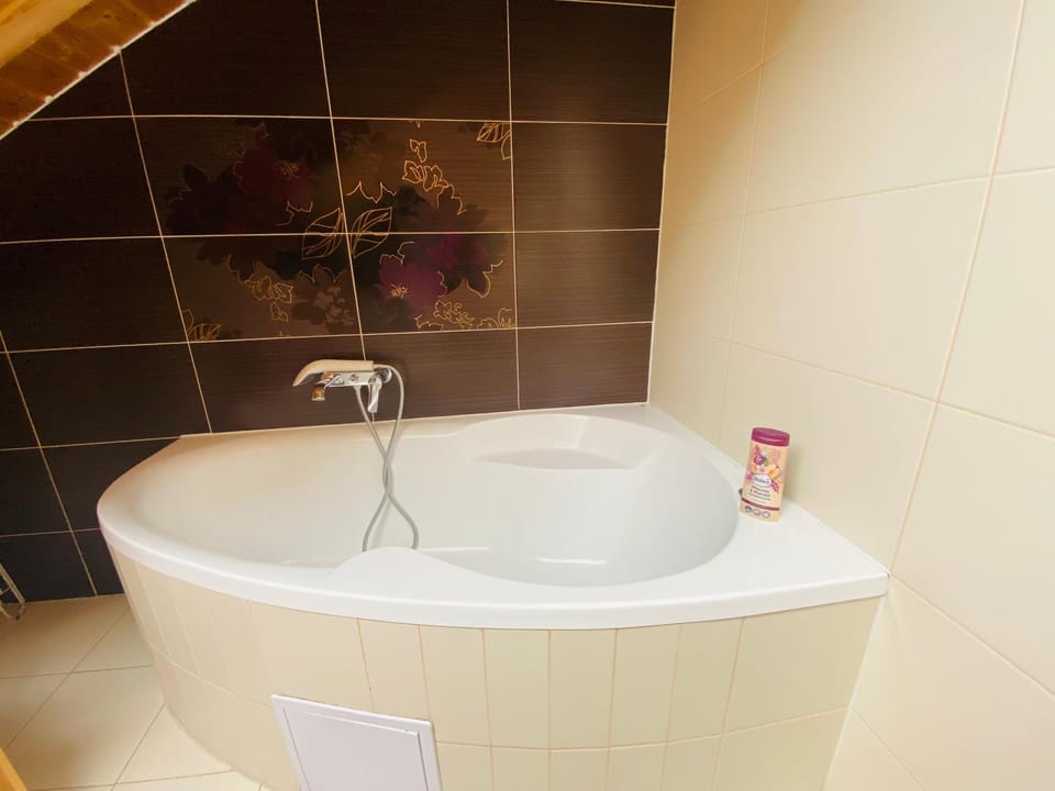 Bathroom, Bath