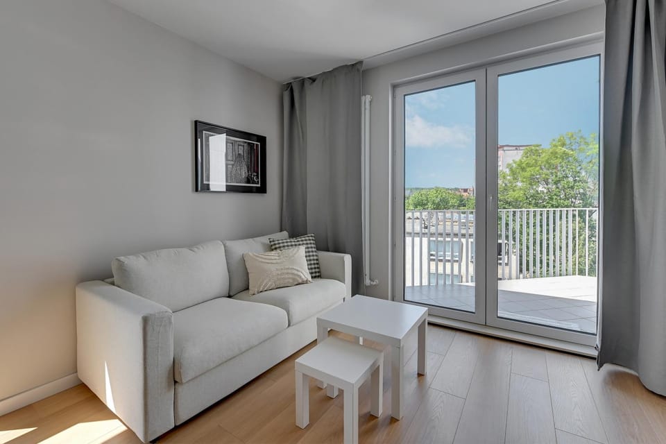 Balcony/Terrace, Living room, Photo of the whole room, Decorative detail, Area and facilities
