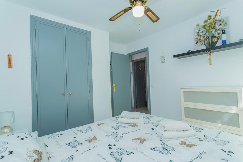 Bed, Bedroom, wardrobe