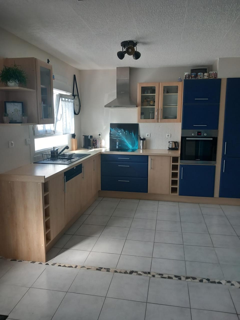 dishwasher, minibar, pet friendly, stove