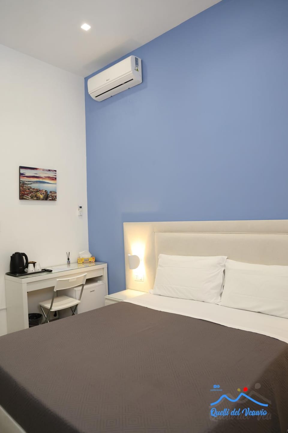 Quelli del Vesuvio - Affittacamere Garibaldi Central Station near to Historical Center Bed and Breakfast in Naples