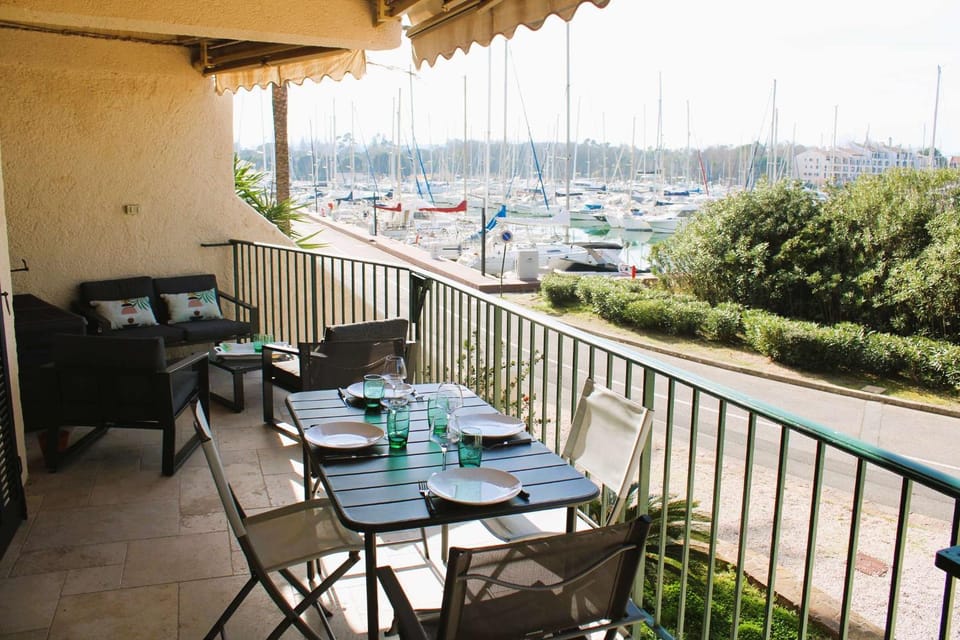 View (from property/room), Balcony/Terrace