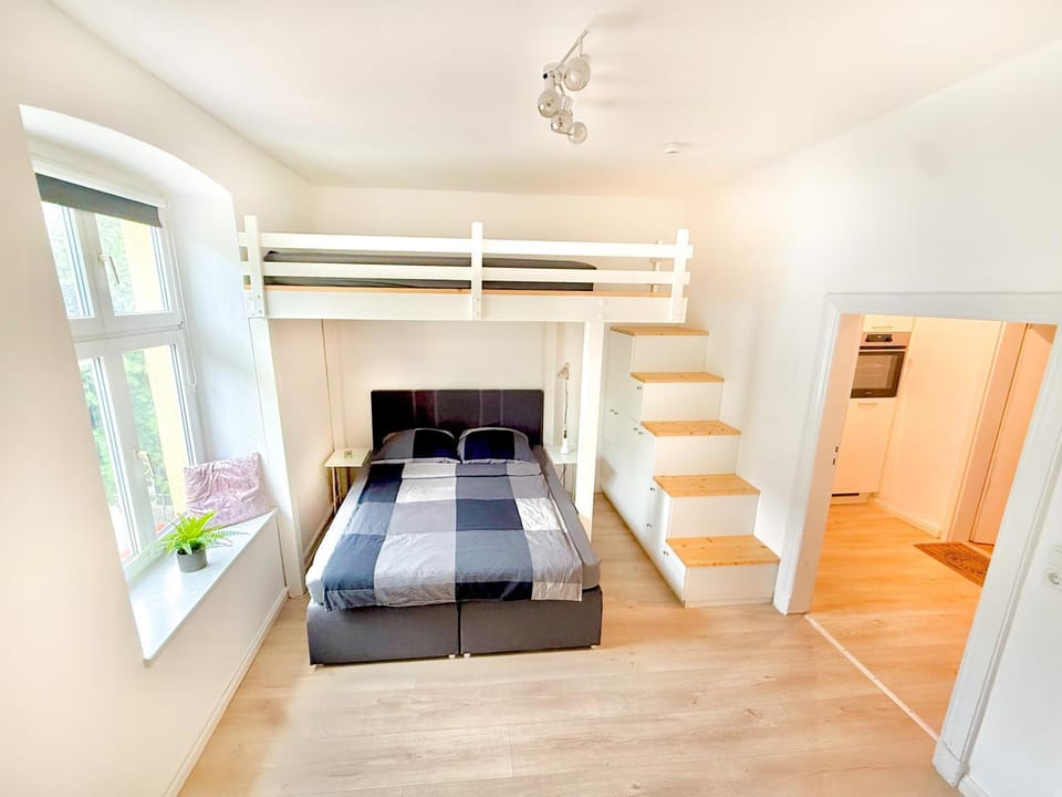 Bed, Photo of the whole room, Bedroom, bunk bed