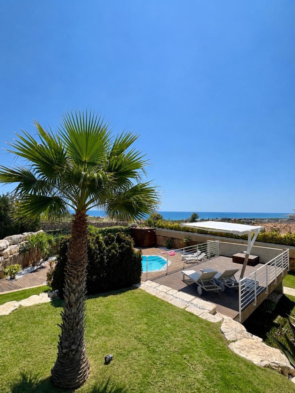 Villa Dafni Luxury Home Heated Pool Apartment in Sicily