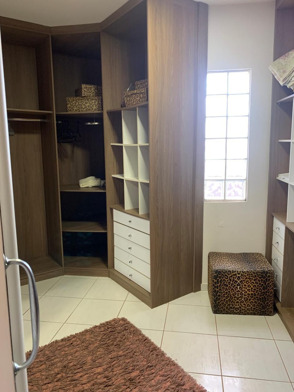 Bedroom, wardrobe