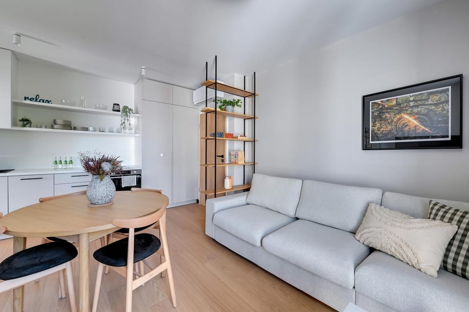 Living room, Photo of the whole room, Decorative detail, Dining area, Area and facilities, kitchen