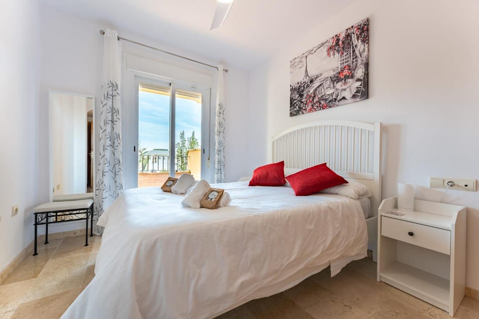 CT 232 - Eden Golf Sur - Southfacing Apartment Apartment in Sitio de Calahonda