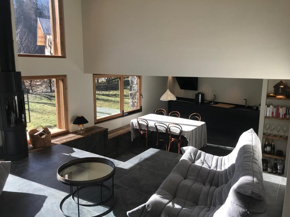 Le Refuge de Luce Chalet 10 pers. Vue montagne - pistes de ski et village à proximité. House in Saint-Gervais-Bains