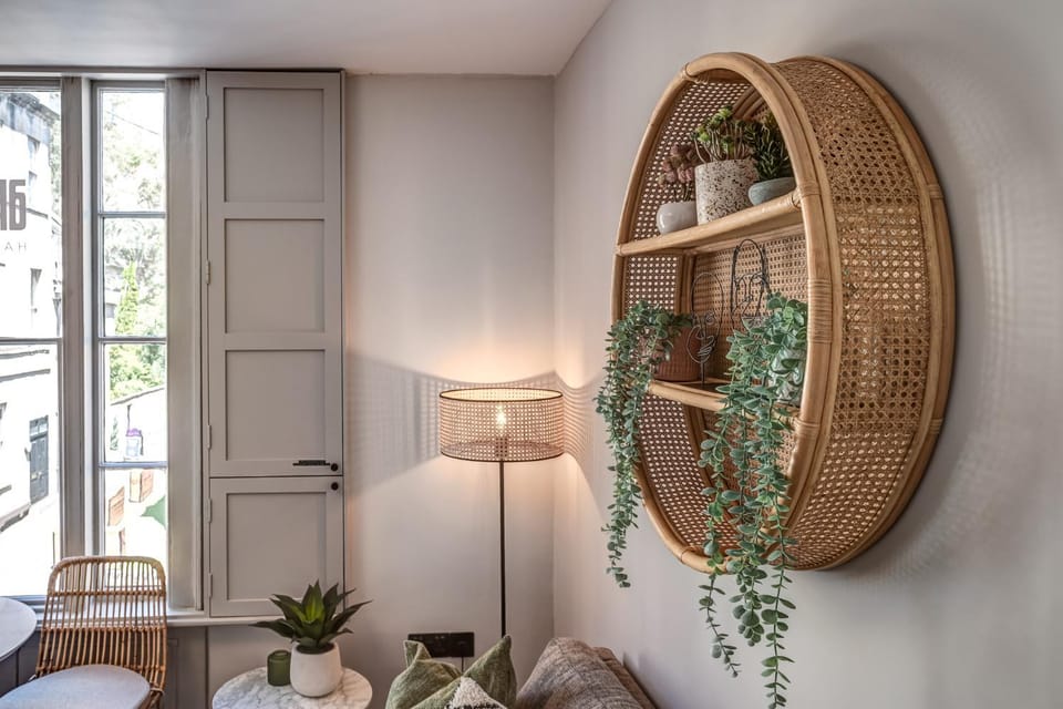 Living room, Decorative detail