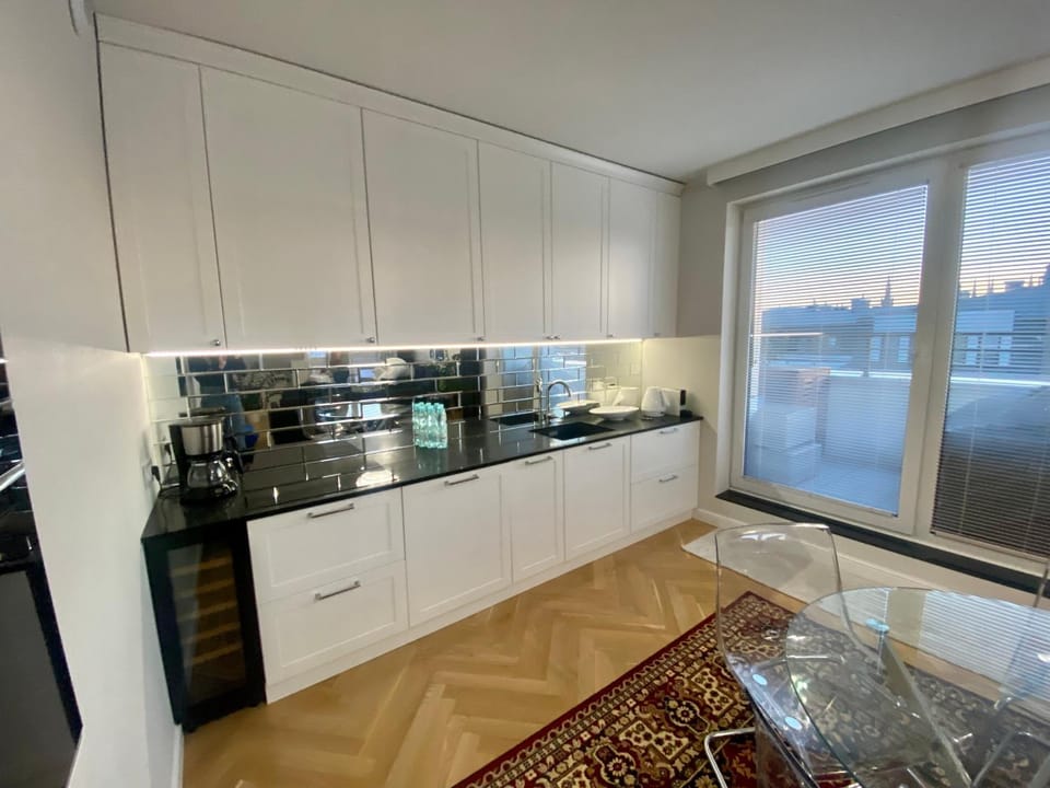 Coffee/tea facilities, Kitchen or kitchenette, dishwasher, minibar, pet friendly, stove
