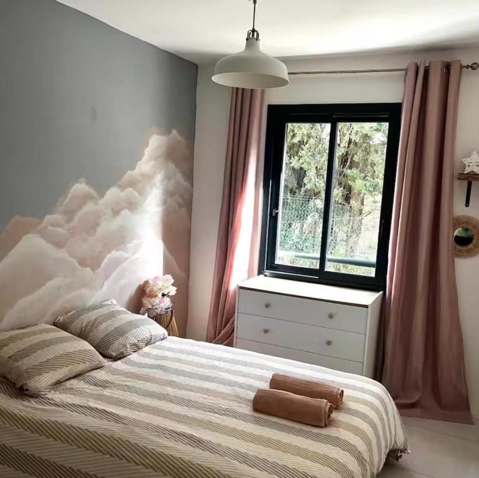 Villa 6 personnes avec grande piscine - 5 min des plages Villa in Roquebrune-sur-Argens