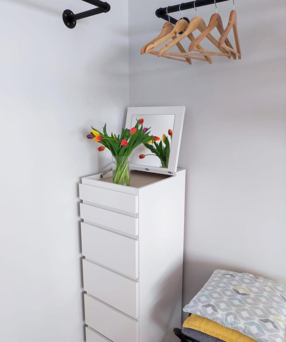 Spacious Bright Apt Walk to Beach - Dunluce Park 4 Apartment in Portrush