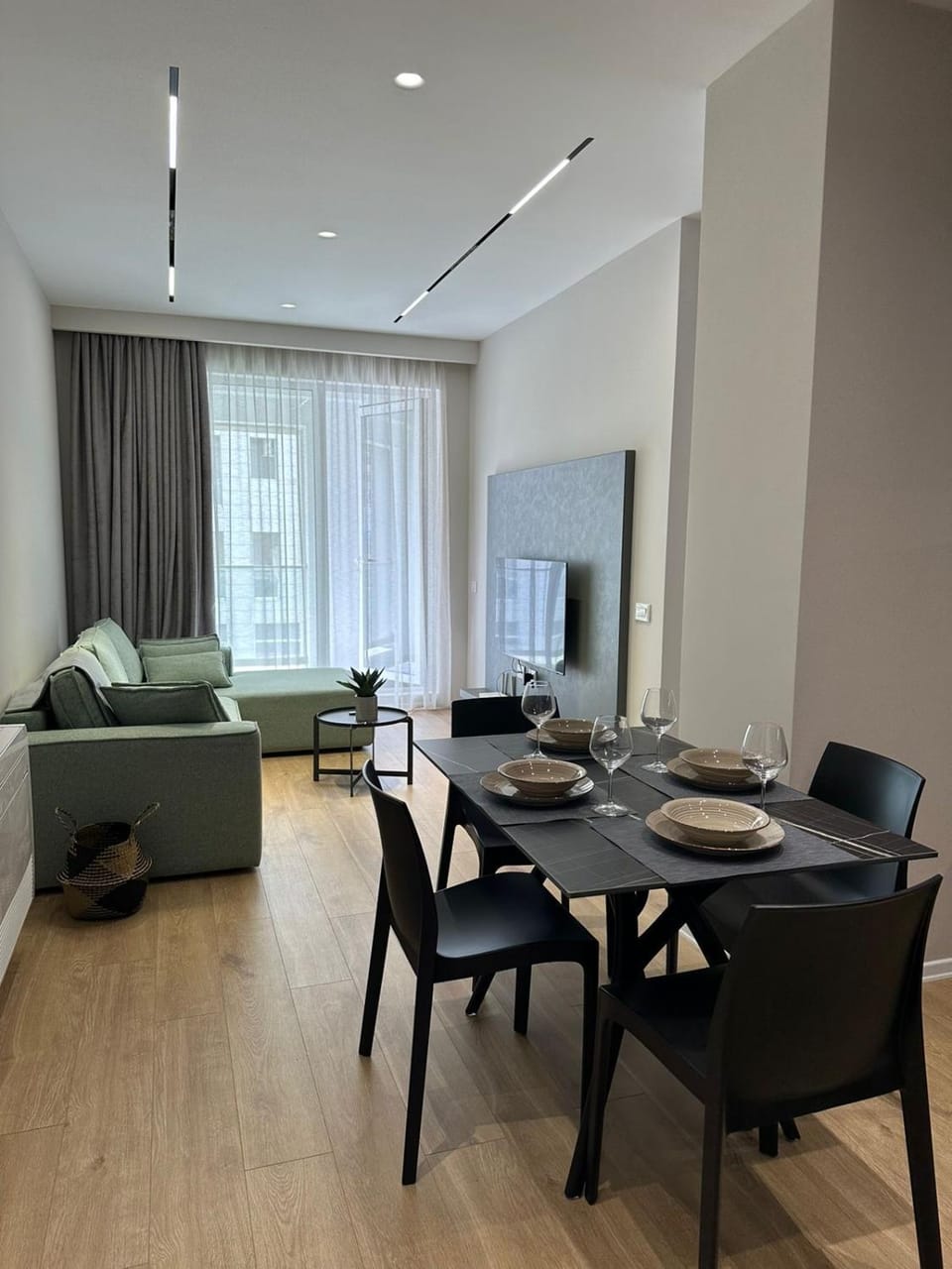 TV and multimedia, Living room, Seating area