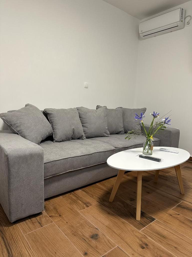 Guest House Ivan Apartment in Šibenik-Knin County, Croatia
