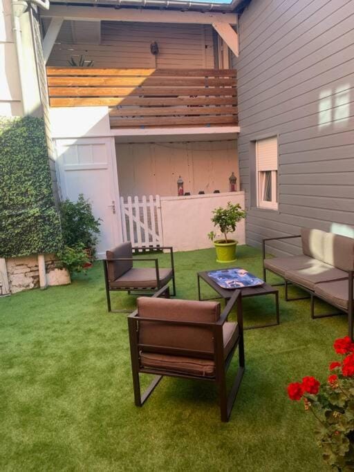 2)Paisibilité à 2 pas de la Seine proche commerces Apartment in Normandy