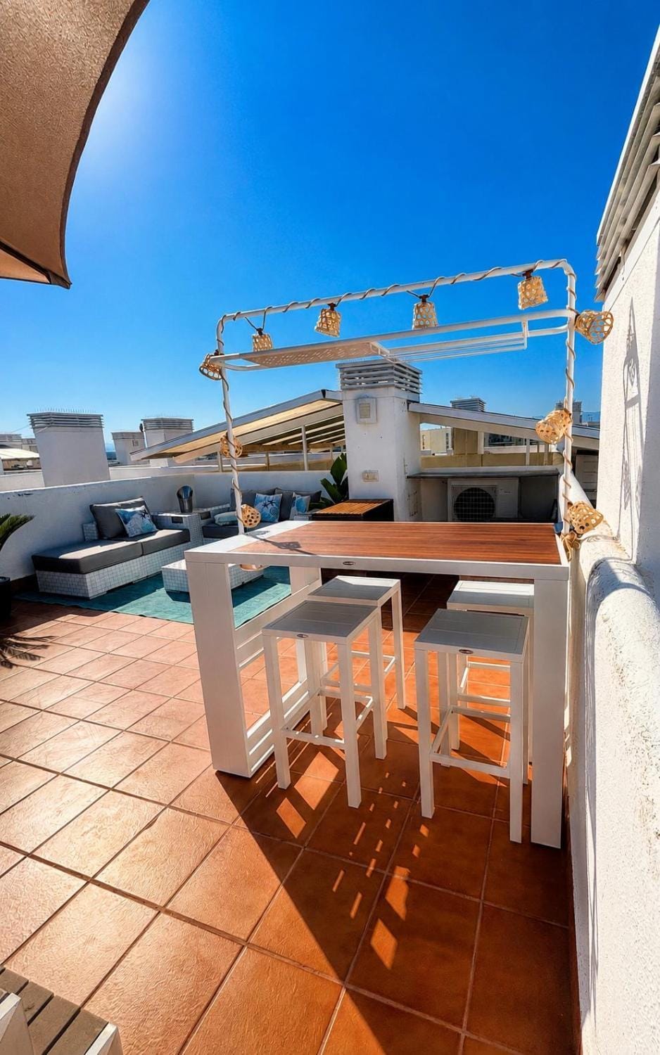 Appartement avec terrasse sur le toit vue mer Apartment in Roses