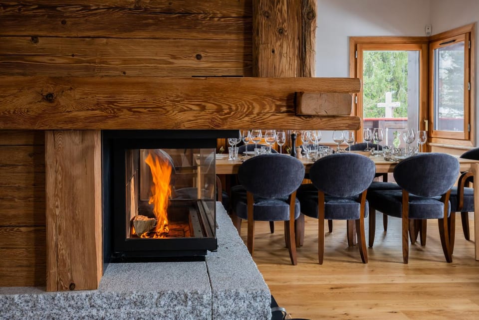 Living room, Seating area, flat iron