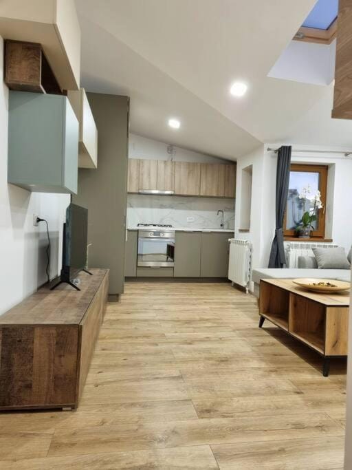 Cozy apartment near city center Apartment in Bucharest