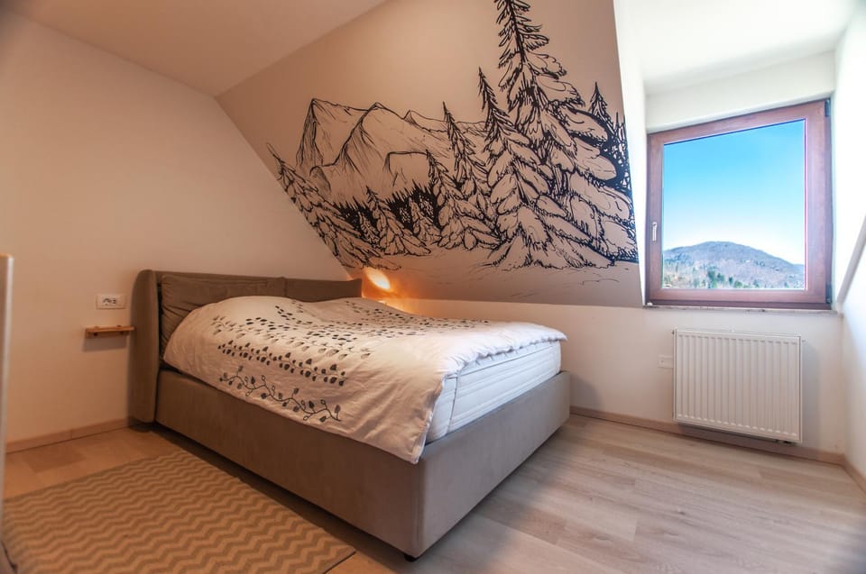 Bed, Bedroom
